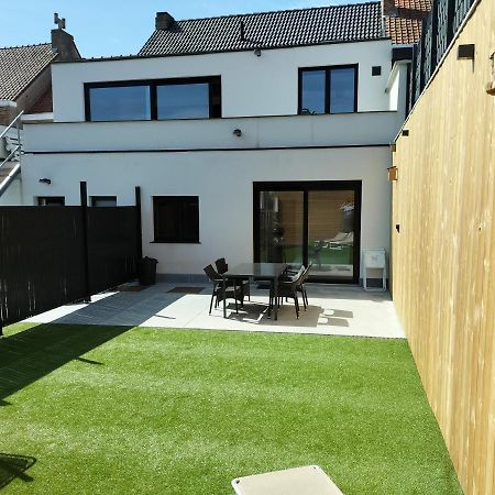 Appartement Dicht Bij Zee Ostenda Esterno foto
