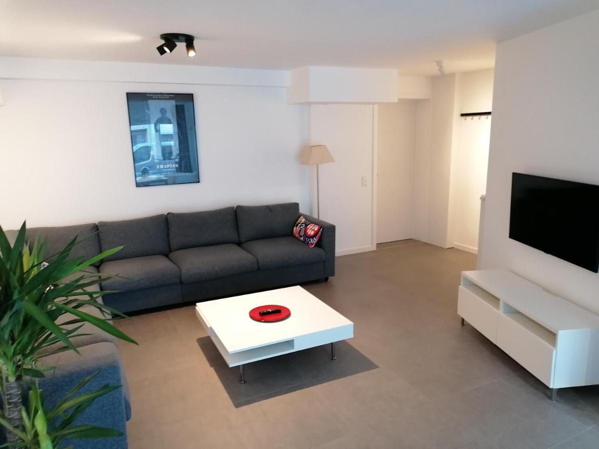 Appartement Dicht Bij Zee Ostenda Esterno foto