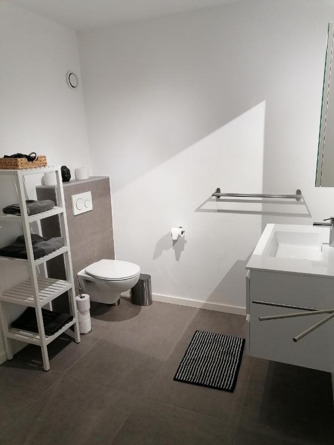 Appartement Dicht Bij Zee Ostenda Esterno foto